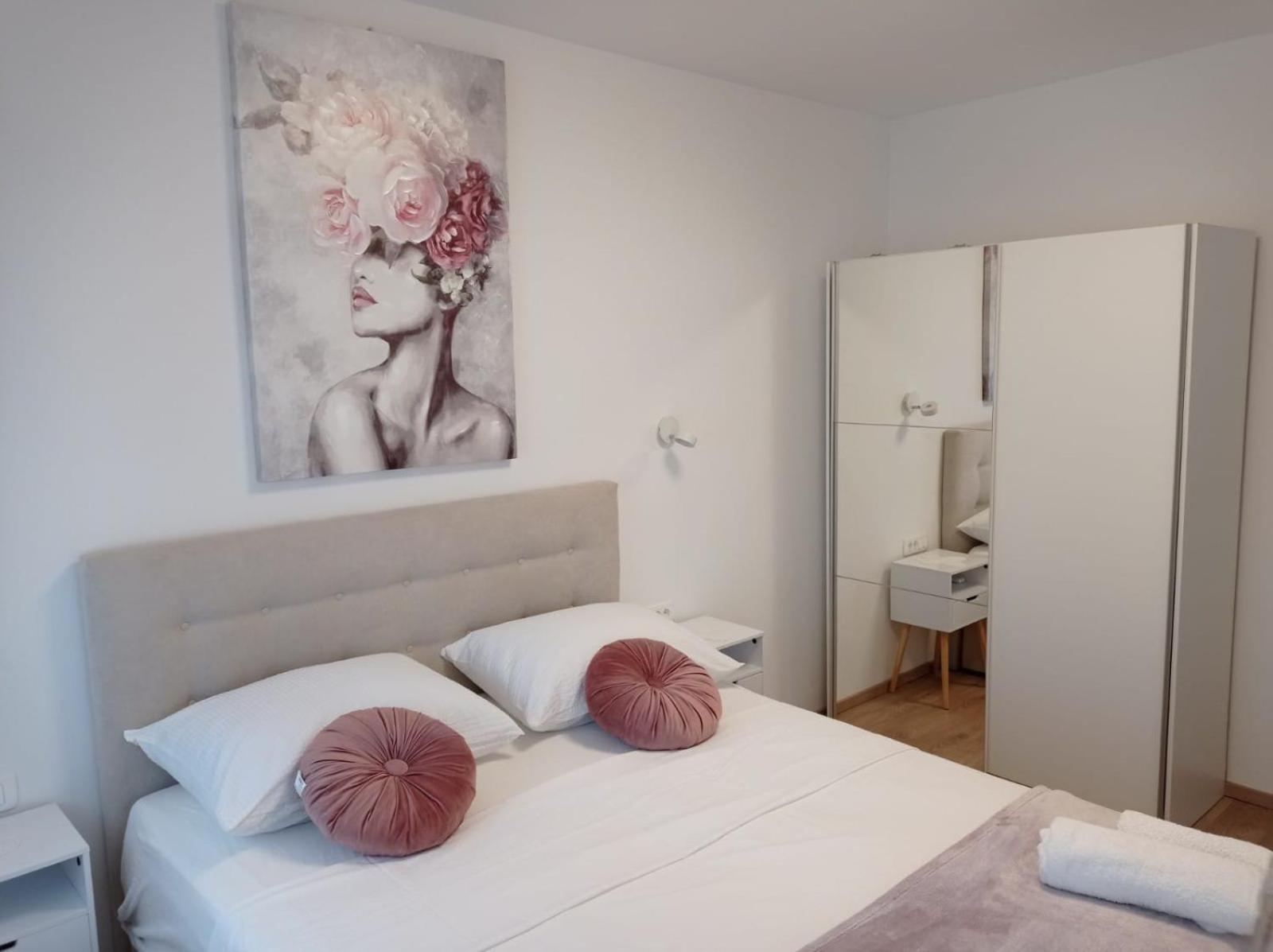 Apartman Franc S Vir Bagian luar foto